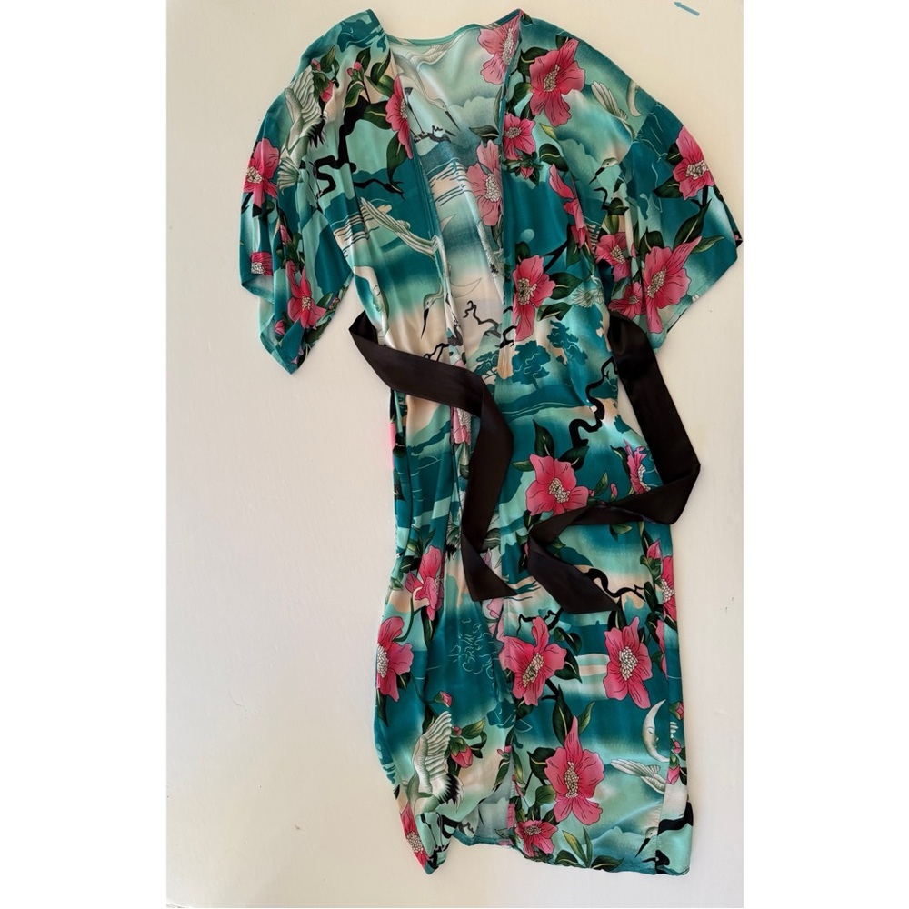 Kimono Robe Asian Print Satin Tie Small Full Length Flowy Festival - Picture 6 of 14